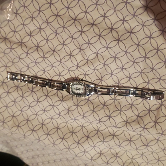 Bay Studio watch - Picture 3 of 3